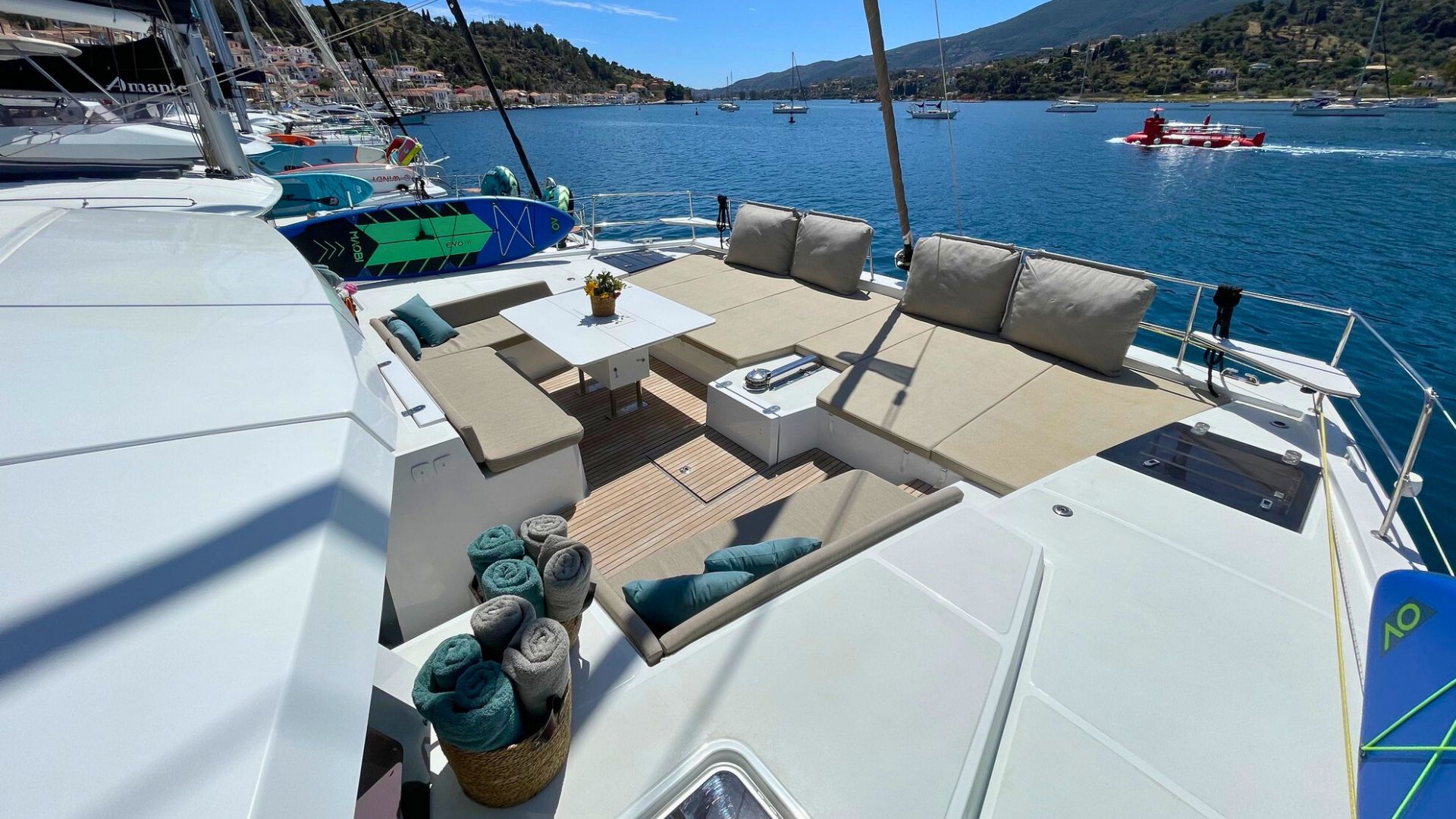 EGOcharter - Crewed Bali 5.4 for charter in Greece