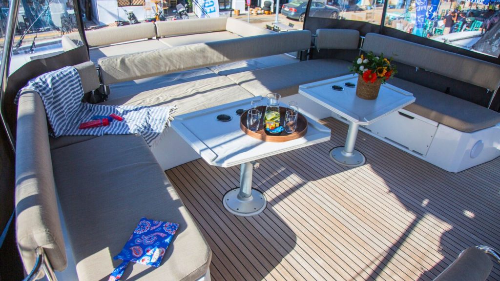 EGOcharter - Crewed Bali 5.4 for charter in Greece