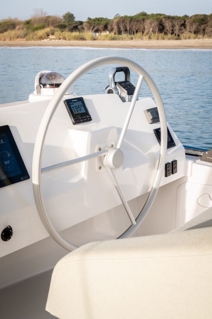 Bali 5.4 - Crewed catamaran for charter in Greece