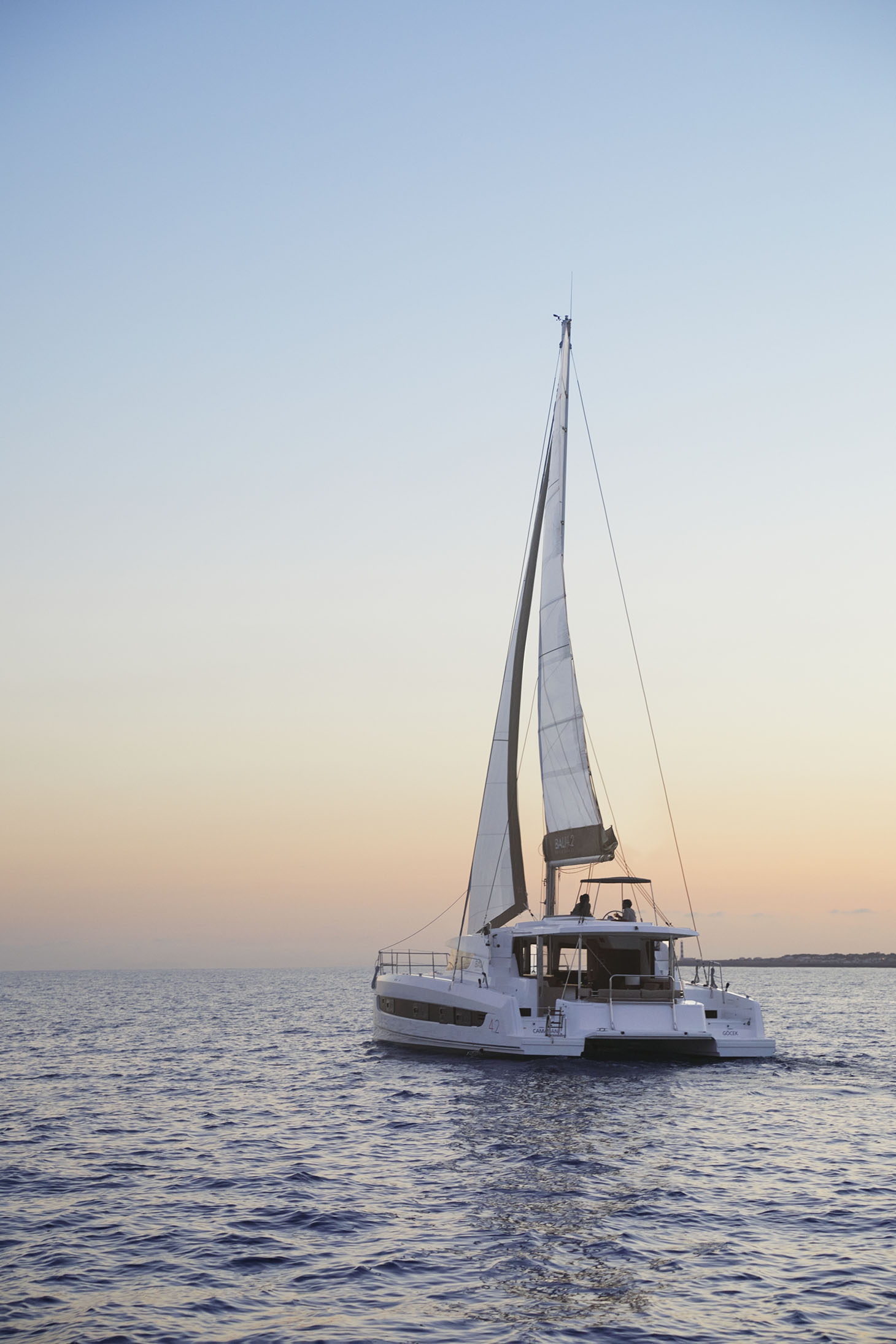 EGOcharter - Julia Bali 4.2 catamaran for charter