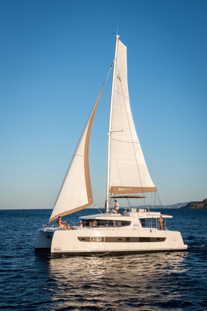 EGOcharter - OKSY catamaran Bali 4.8 for charter in Greece