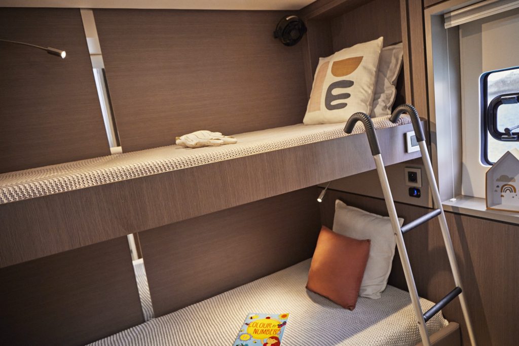EGOcharter - OKSY catamaran Bali 4.8 for charter in Greece