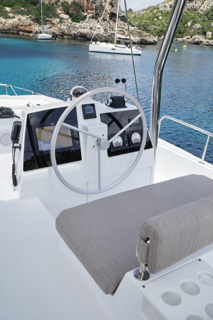 EGOcharter - OKSY catamaran Bali 4.8 for charter in Greece