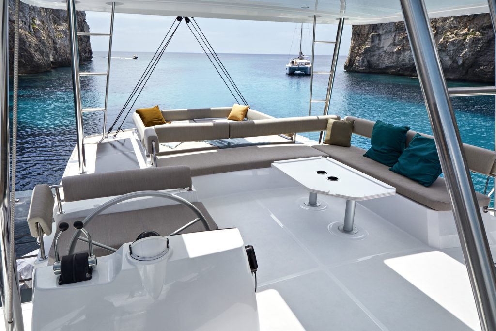 EGOcharter - OKSY catamaran Bali 4.8 for charter in Greece