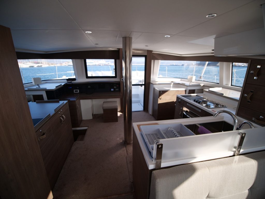 Eagle Bali 4.8 catamaran - For charter in Greece
