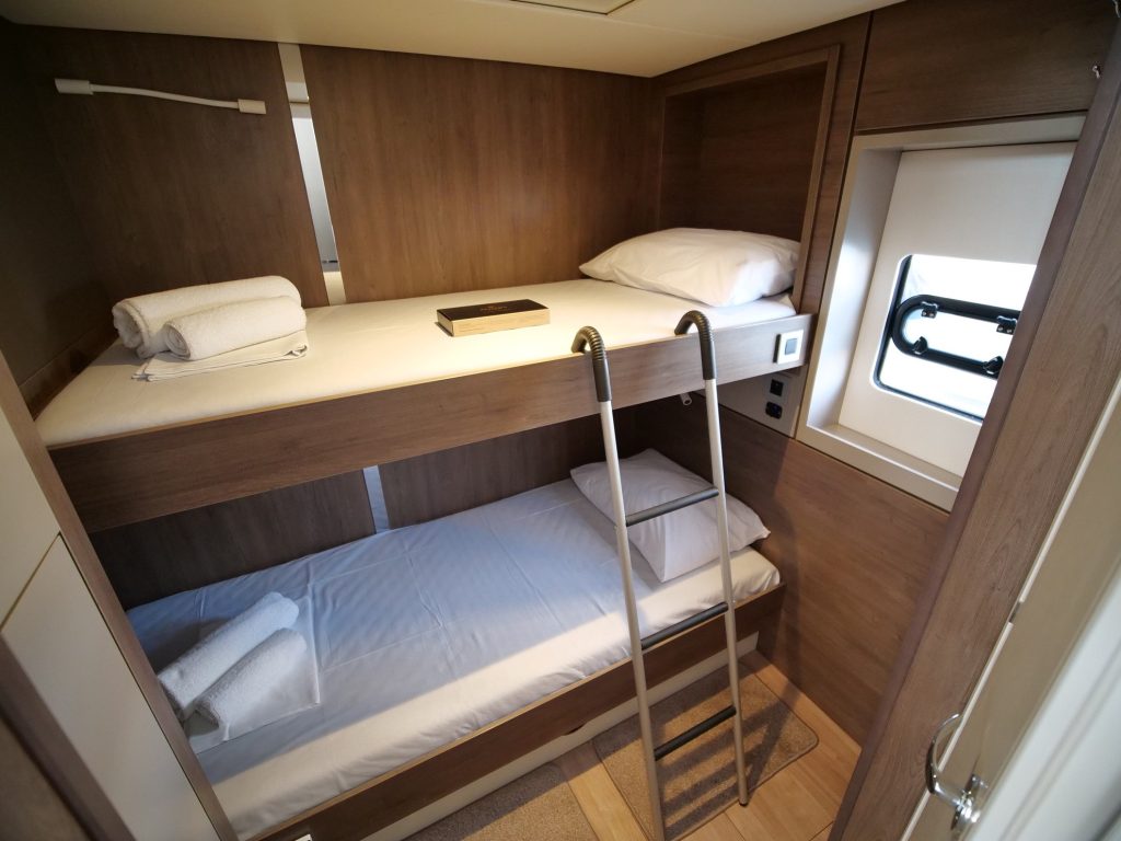 Eagle Bali 4.8 catamaran - For charter in Greece