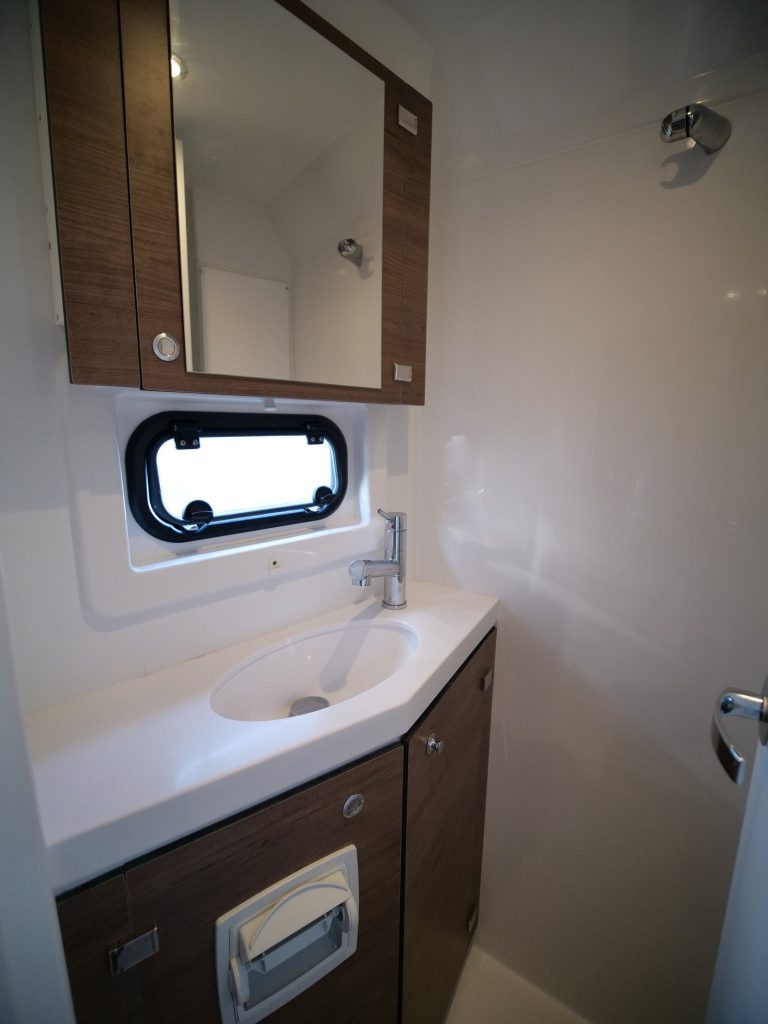 Eagle Bali 4.8 catamaran - For charter in Greece