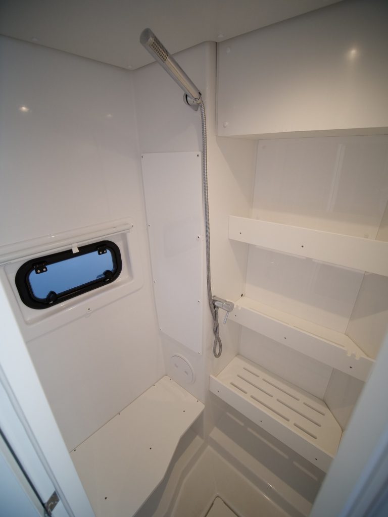 Eagle Bali 4.8 catamaran - For charter in Greece