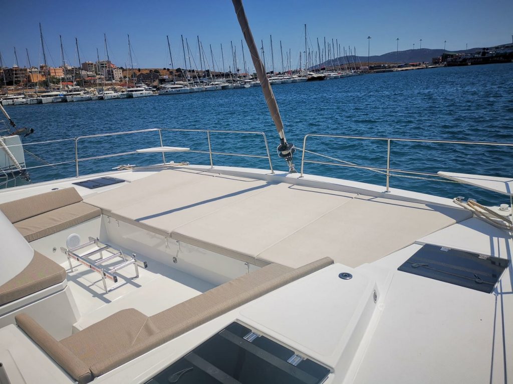 Eagle Bali 4.8 catamaran - For charter in Greece