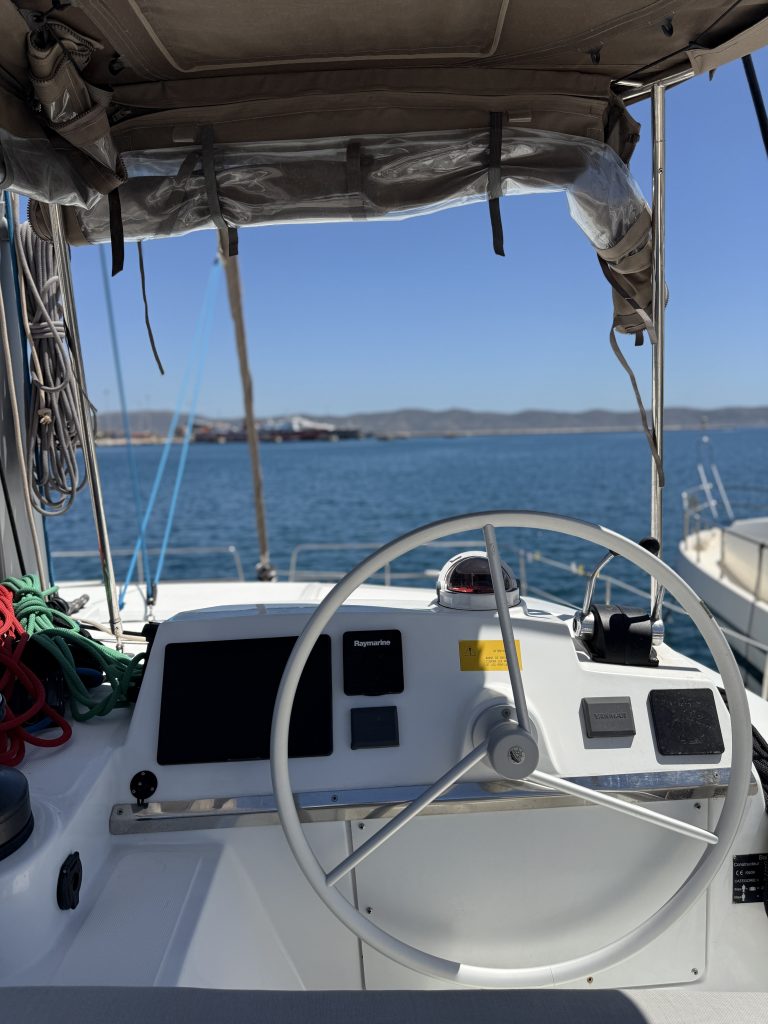 EGOcharter - Bali 4.2 - Sailing catamaran for charter in Greece