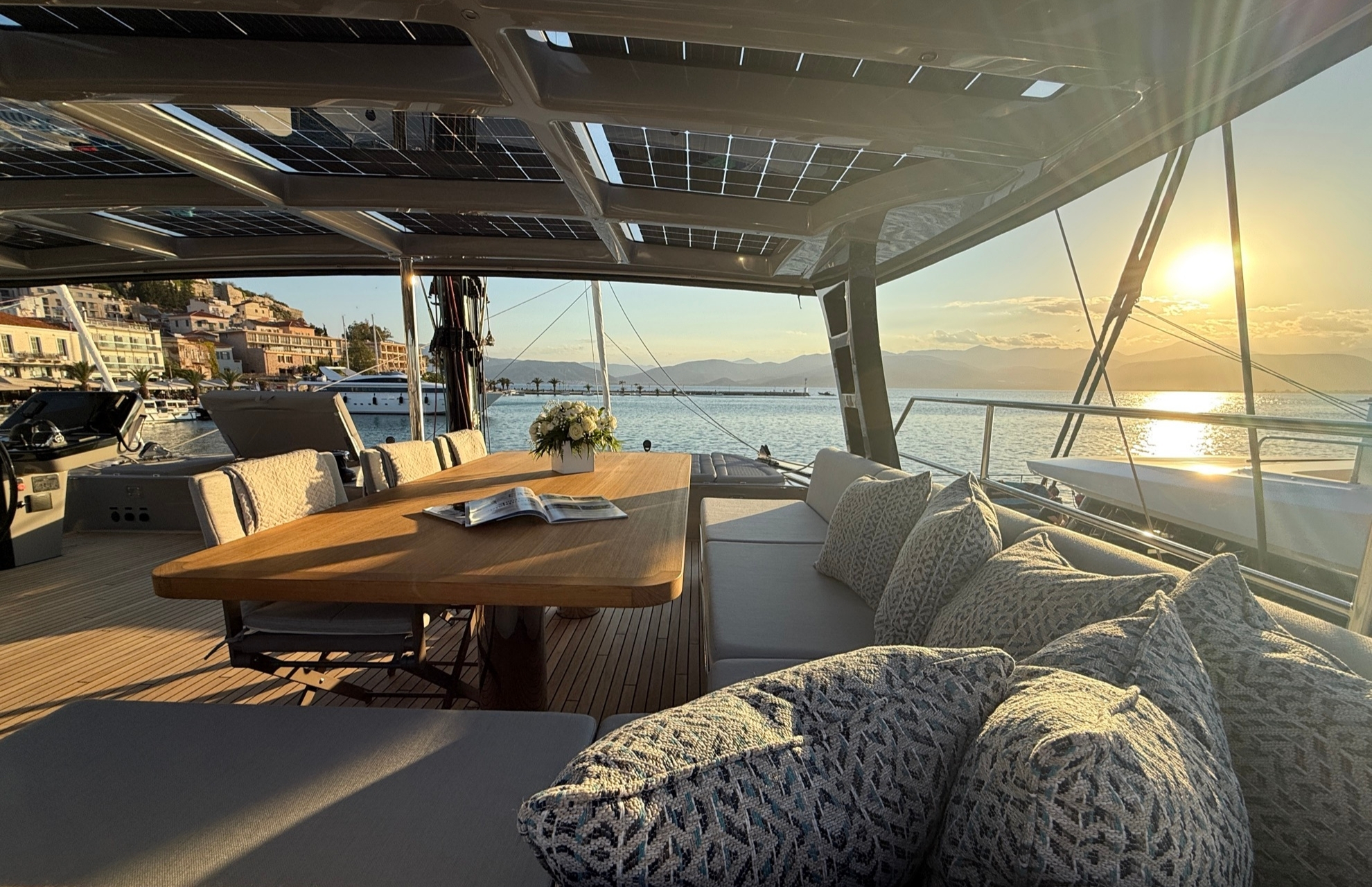 EGOcharter - Serenity Sunreef 60 for crewed charter