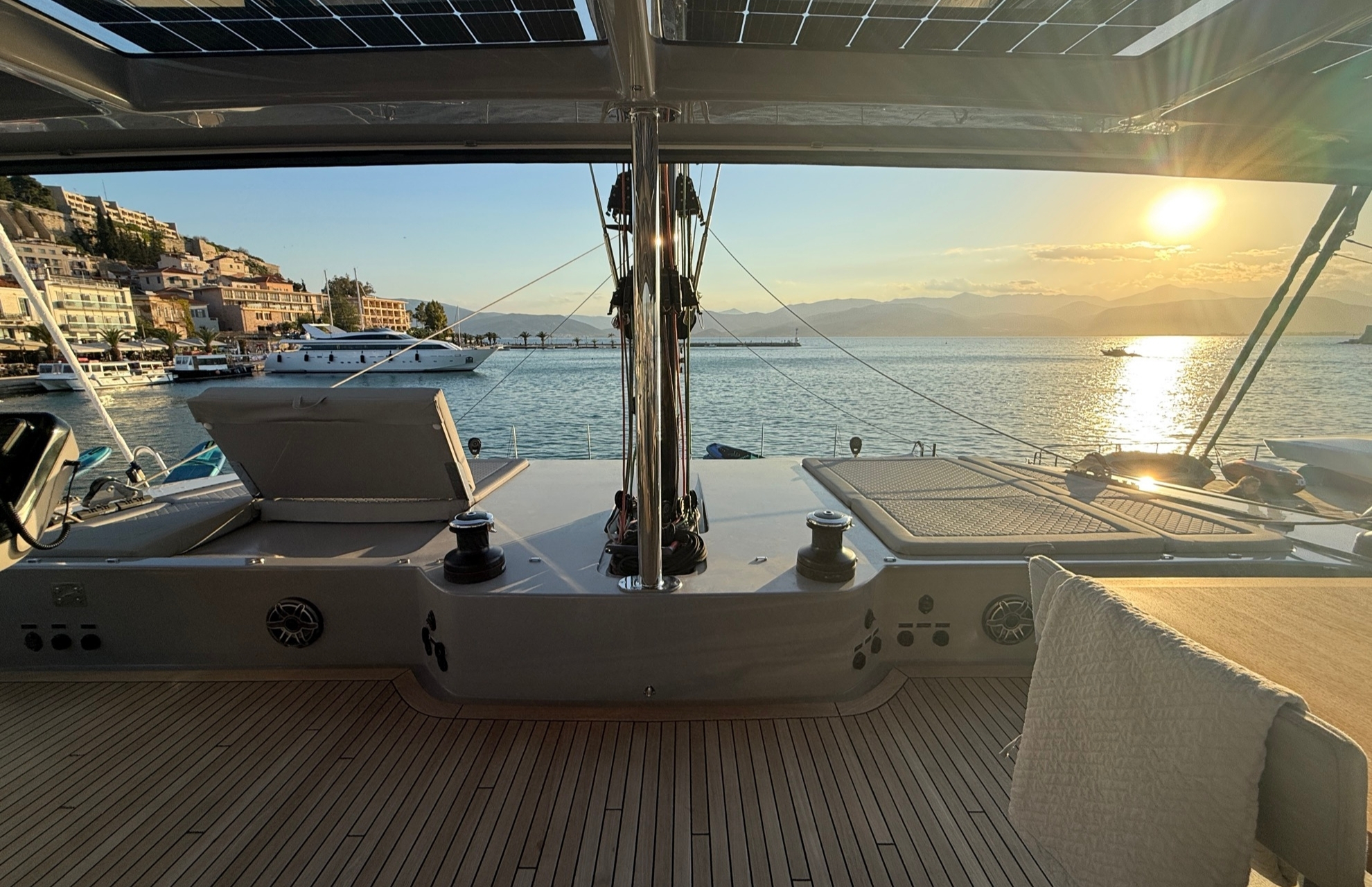 EGOcharter - Serenity Sunreef 60 for crewed charter