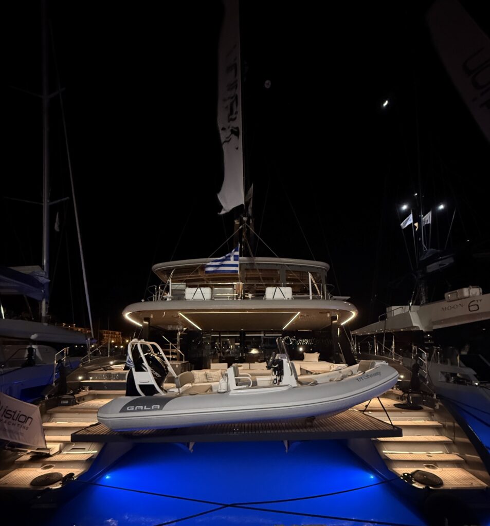 EGOcharter - Serenity Sunreef 60 for crewed charter