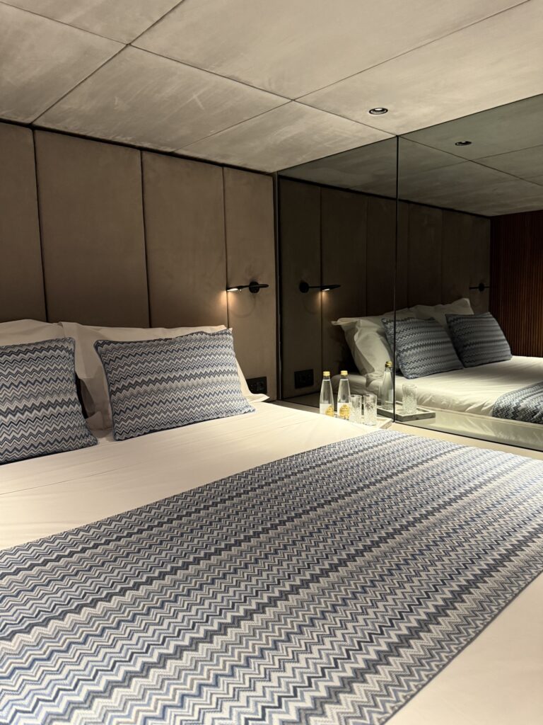 EGOcharter - Serenity Sunreef 60 for crewed charter