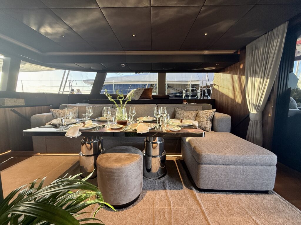 EGOcharter - Serenity Sunreef 60 for crewed charter