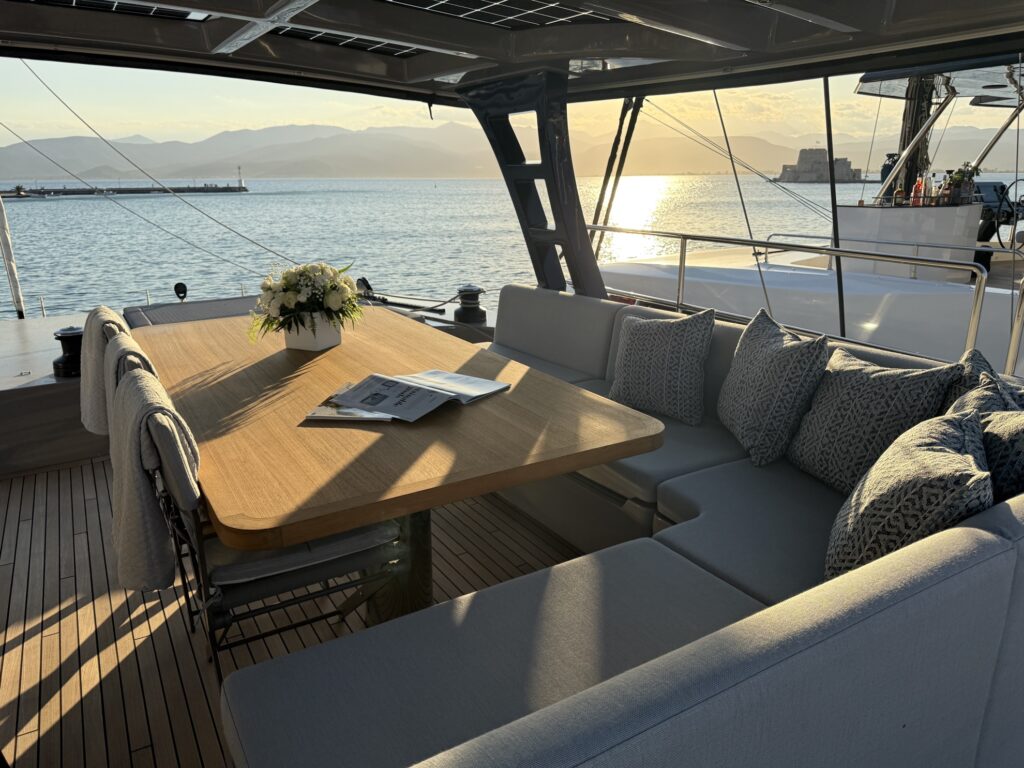 EGOcharter - Serenity Sunreef 60 for crewed charter