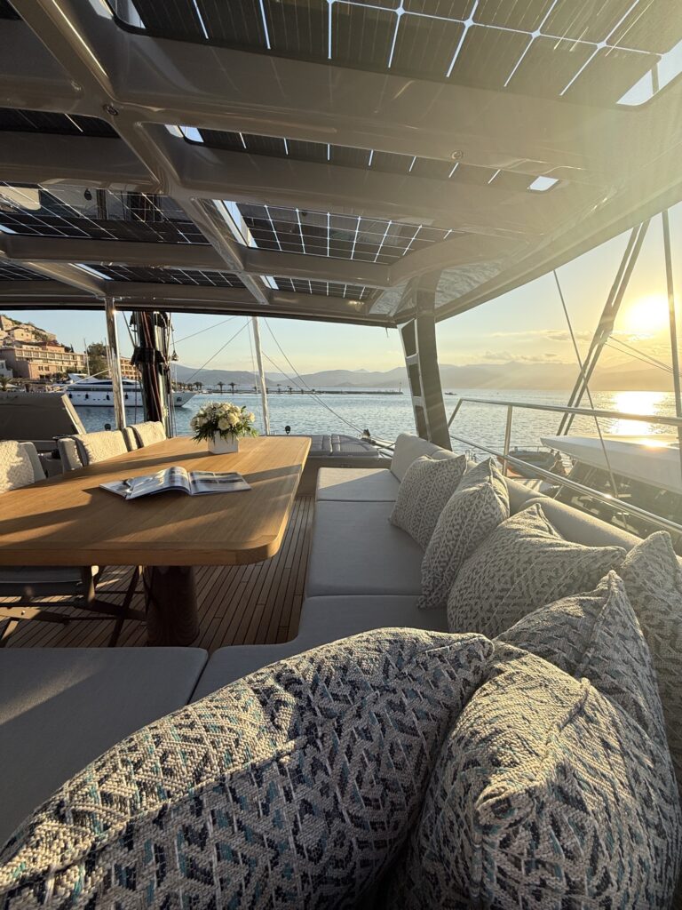 EGOcharter - Serenity Sunreef 60 for crewed charter