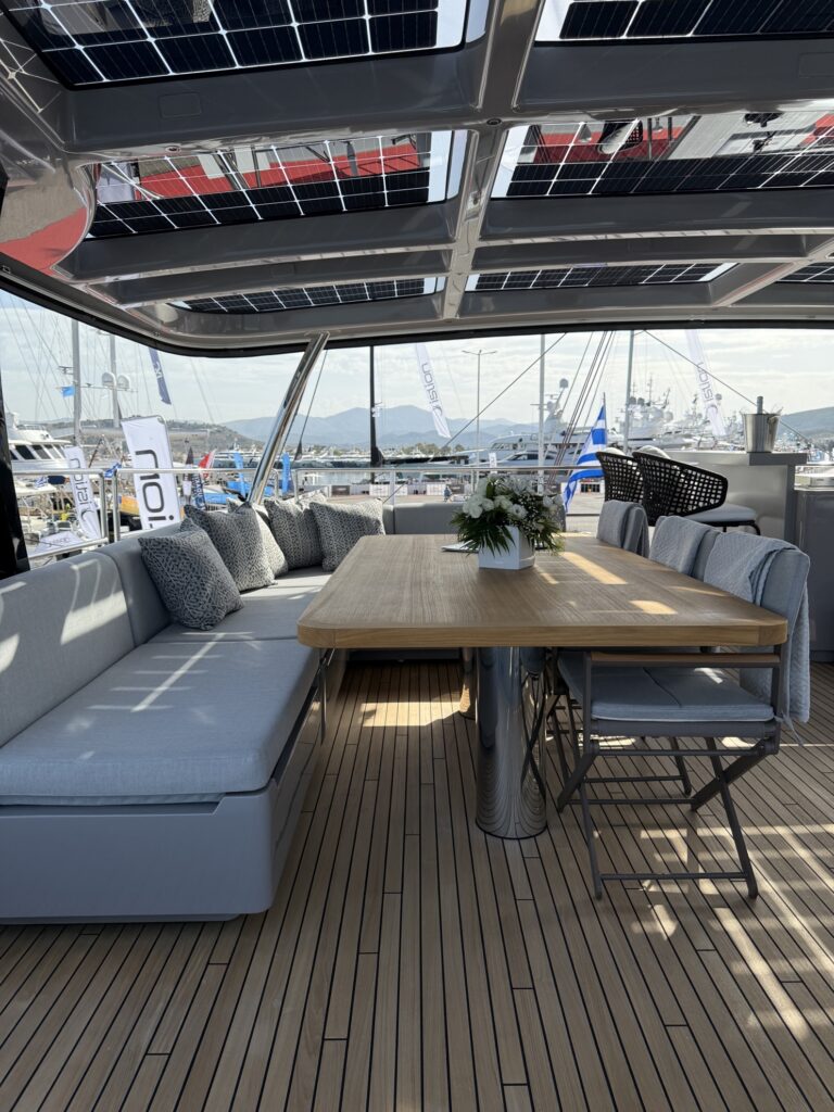 EGOcharter - Serenity Sunreef 60 for crewed charter