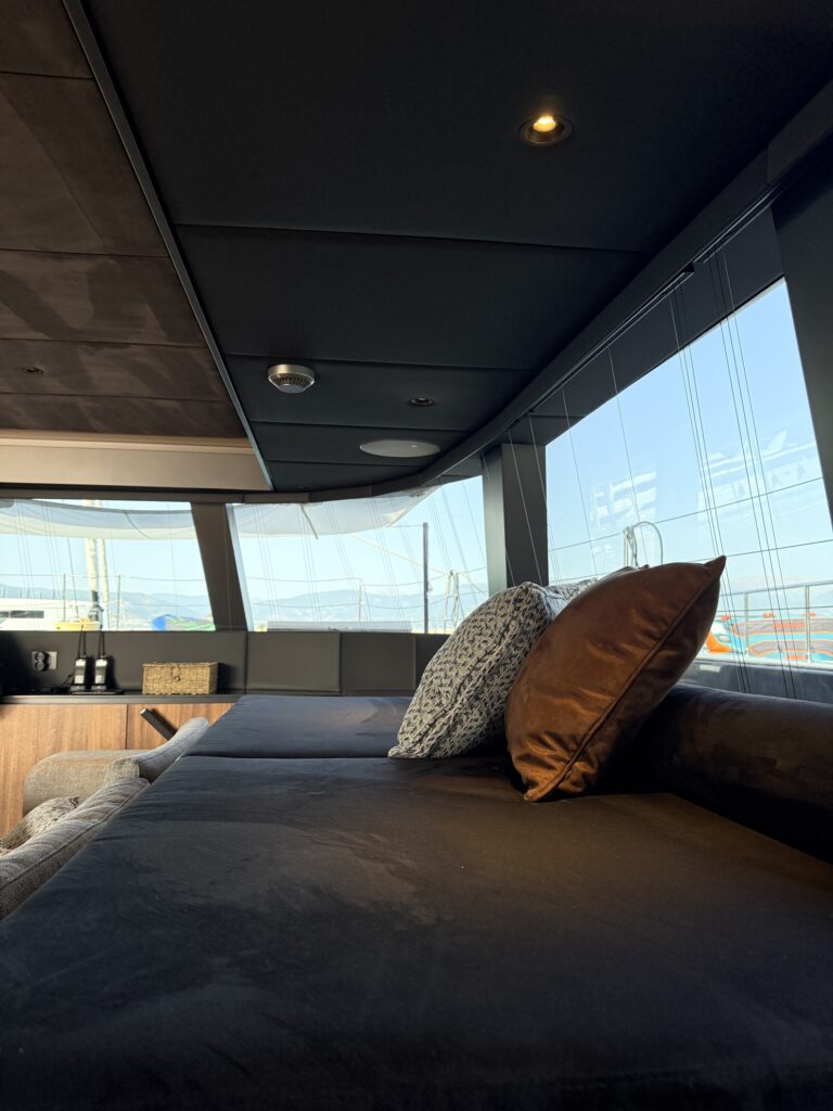 EGOcharter - Serenity Sunreef 60 for crewed charter