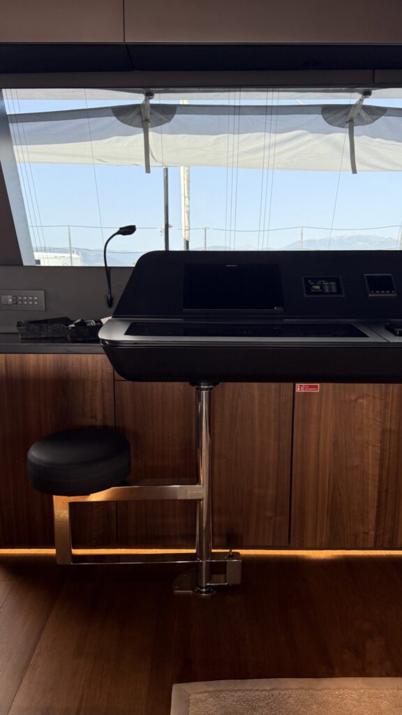 EGOcharter - Serenity Sunreef 60 for crewed charter