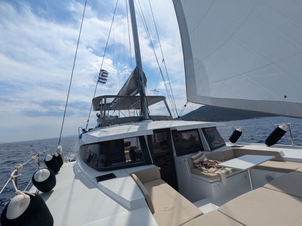EGOcharter - Bali 4.2 LEO for charter in Greece