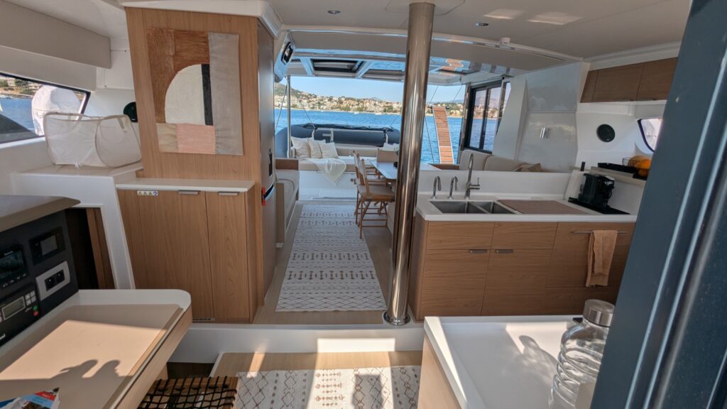 EGOcharter - Bali 4.2 LEO for charter in Greece