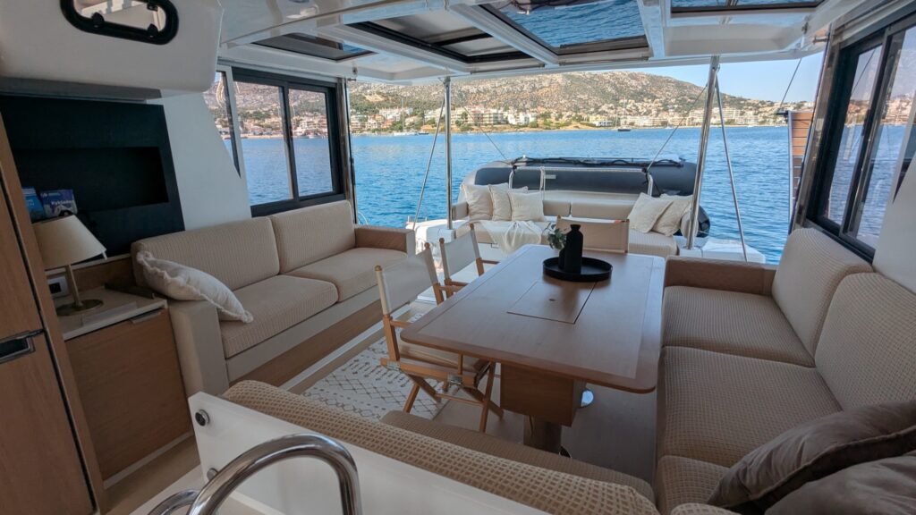 EGOcharter - Bali 4.2 LEO for charter in Greece
