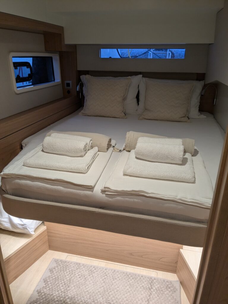 EGOcharter - Bali 4.2 LEO for charter in Greece