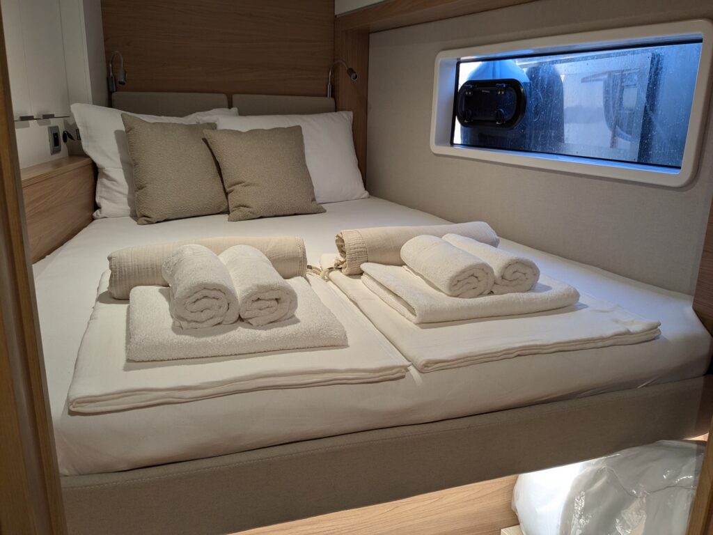EGOcharter - Bali 4.2 LEO for charter in Greece