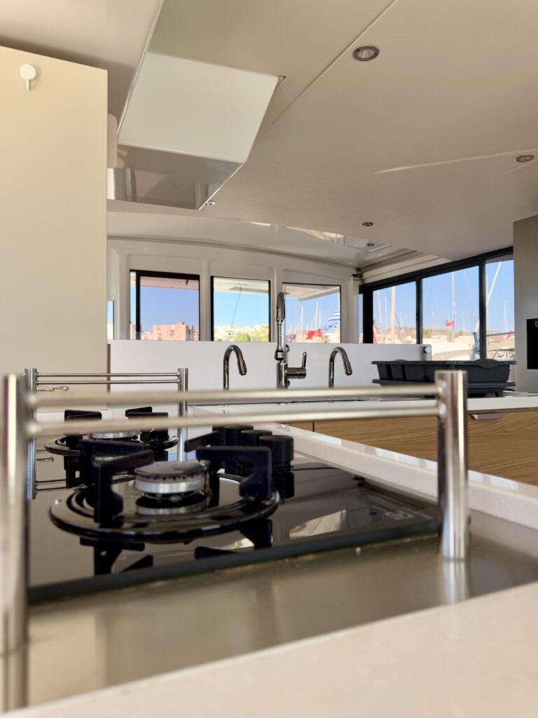 Oksy - Bali 4.8 catamaran for charter in Greece