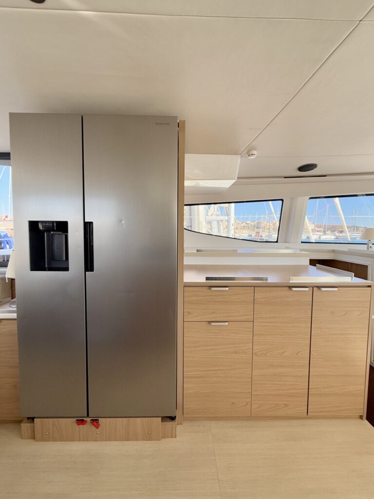 Oksy - Bali 4.8 catamaran for charter in Greece