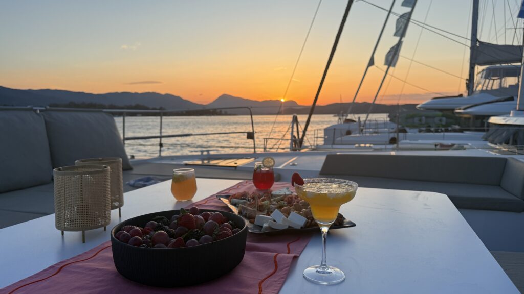 Cocktails onboard Fortune one Bali 5.4