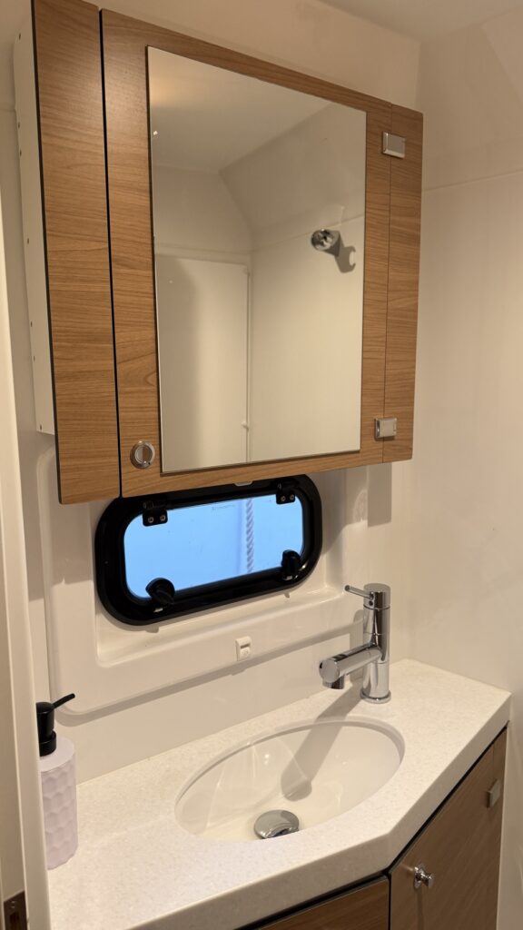 EGOcharter - Aura Bali 4.8 - Catamaran for charter in Greece