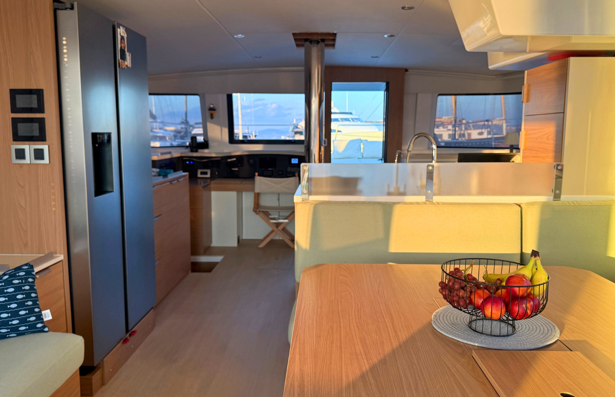 EGOcharter - Aura Bali 4.8 - Catamaran for charter in Greece