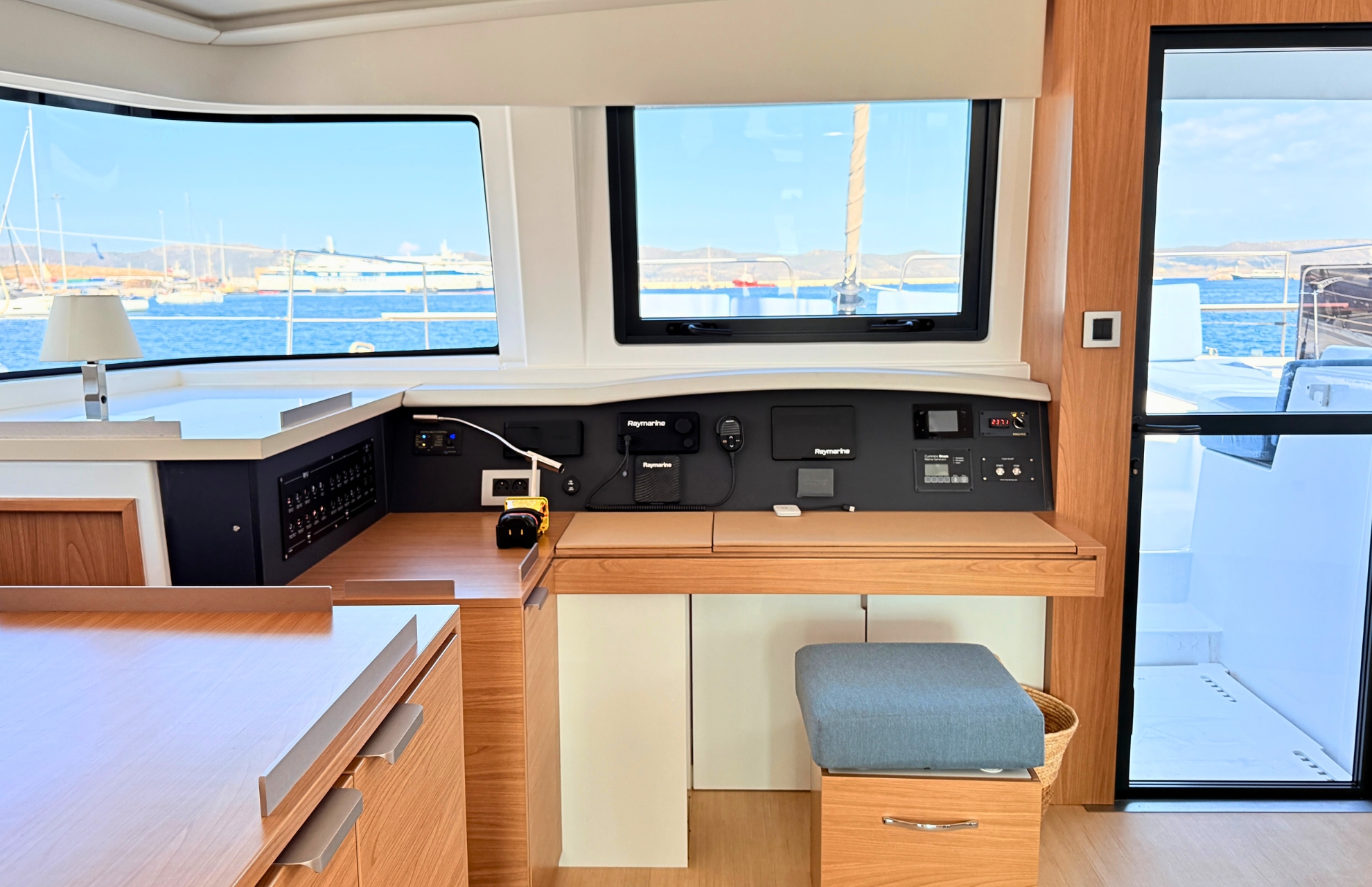 EGOcharter - Azurea Bali 4.8 - Catamaran for charter in Greece
