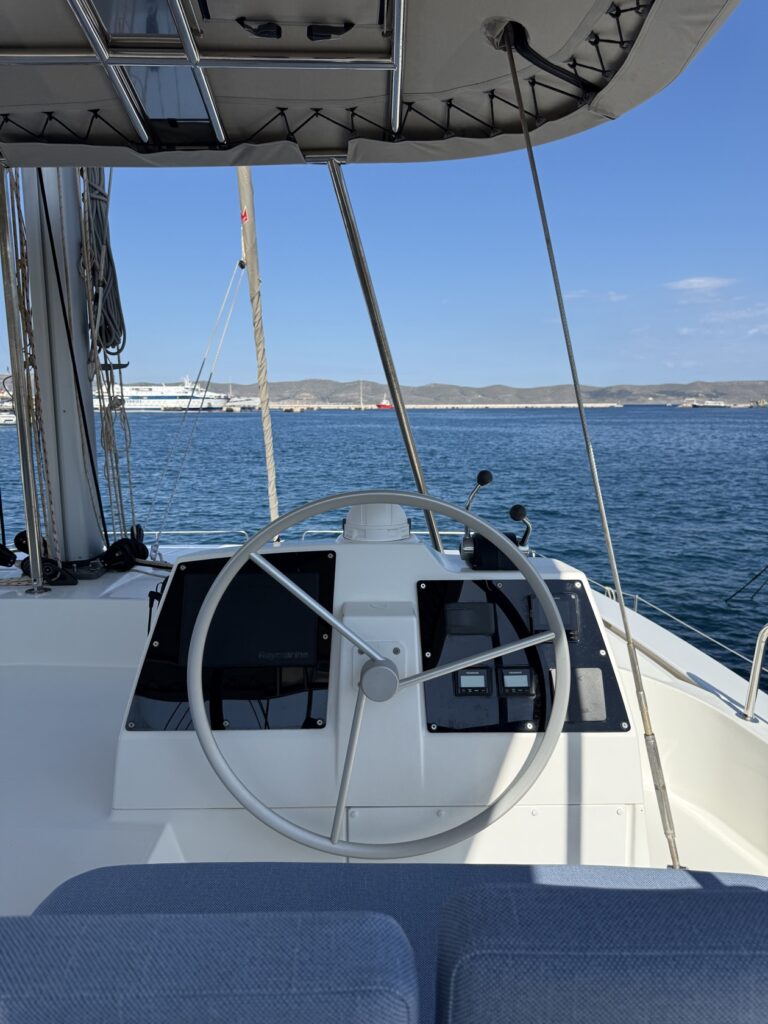EGOcharter - Azurea Bali 4.8 - Catamaran for charter in Greece