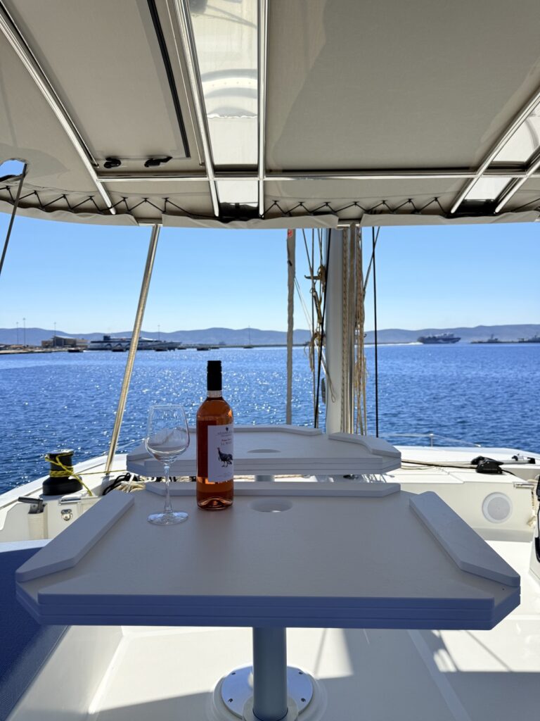 EGOcharter - Azurea Bali 4.8 - Catamaran for charter in Greece