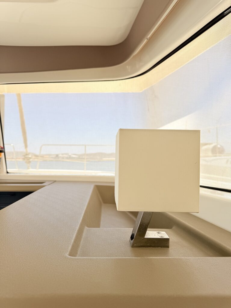 EGOcharter - Julia Bali 4.2 - Catamaran for charter in Greece