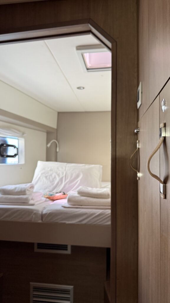 EGOcharter - Julia Bali 4.2 - Catamaran for charter in Greece
