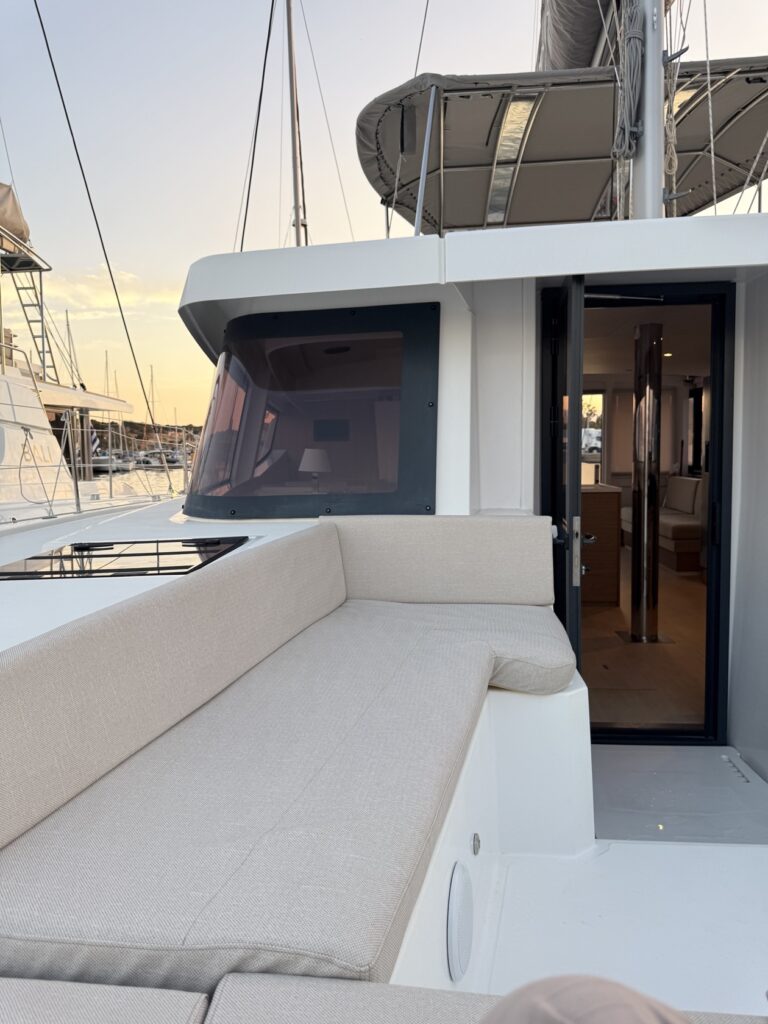 EGOcharter - Selena Bali 4.8 - Catamaran for charter in Greece