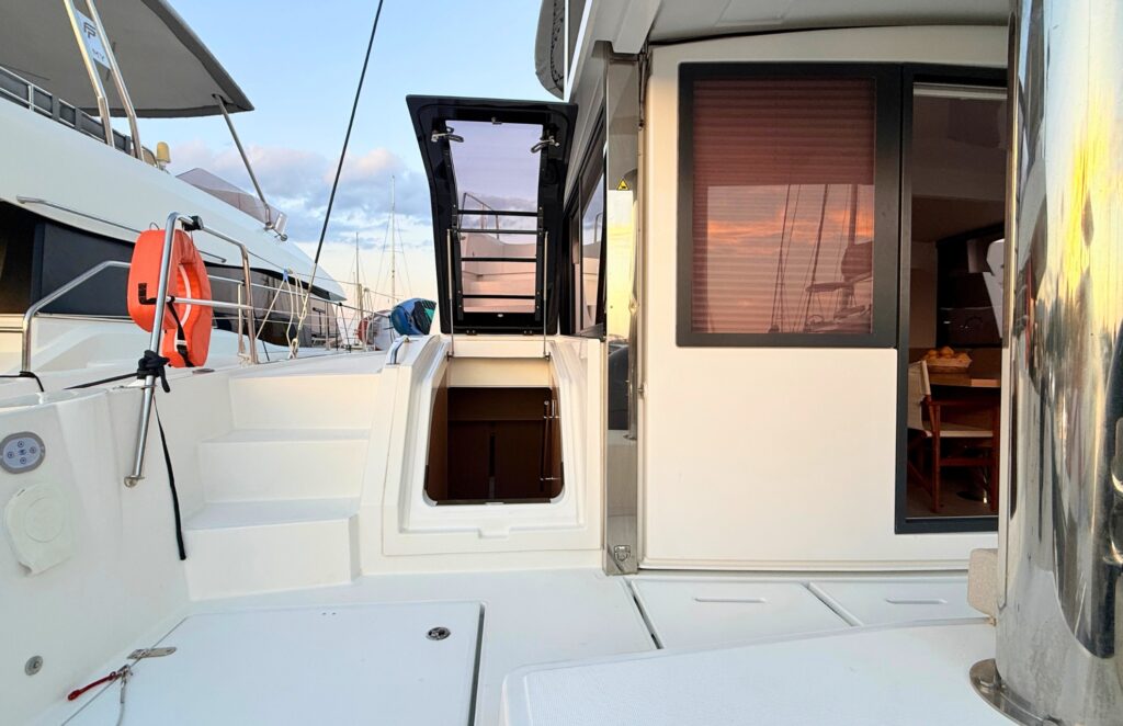 EGOcharter - Selena Bali 4.8 - Catamaran for charter in Greece
