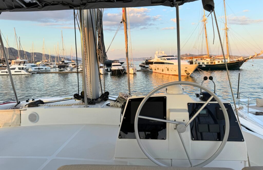 EGOcharter - Selena Bali 4.8 - Catamaran for charter in Greece