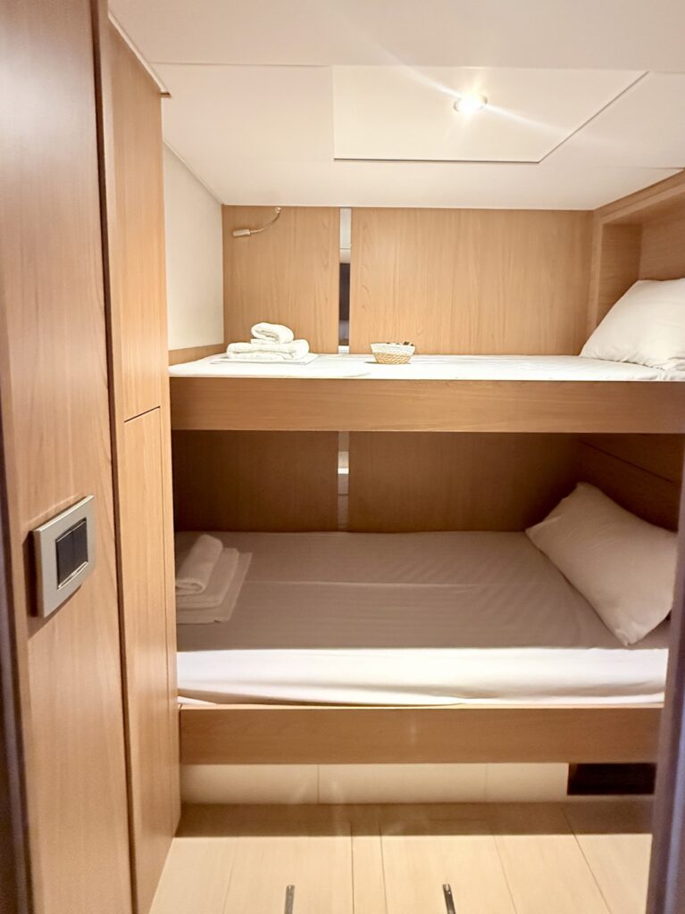 EGOcharter - Selena Bali 4.8 - Catamaran for charter in Greece